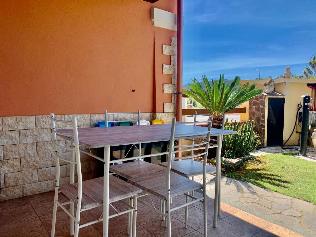 Casa Vacanza V&G Domus De Maria Ngoại thất bức ảnh